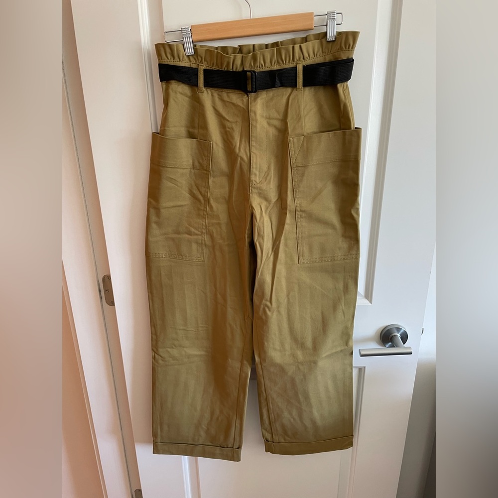Size 8 Zara high waist paper bag pants with belt